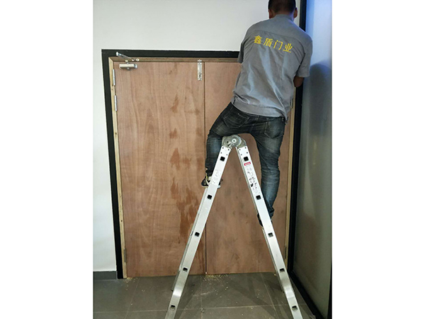 木質(zhì)防火門