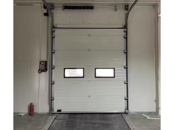 工業(yè)滑升門